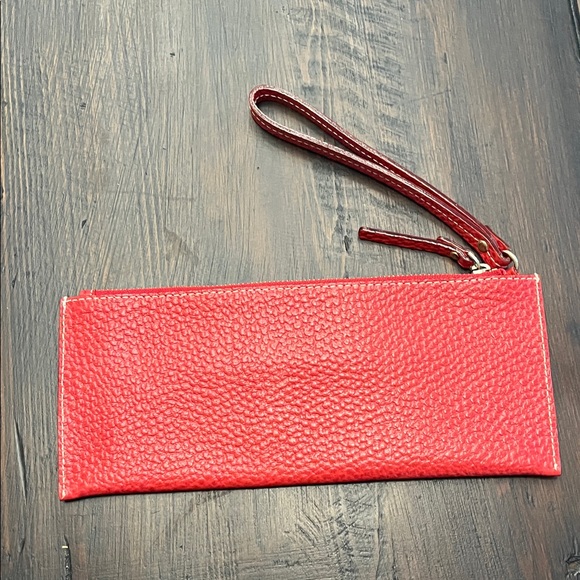 Kate Spade Vibrant Red Pebbled Leather Wristlet - Picture 2 of 4